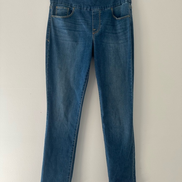 Bandolino Theodora Tummy Toner Medium Wash Women's Slip On Jeans size 6 - Picture 2 of 4